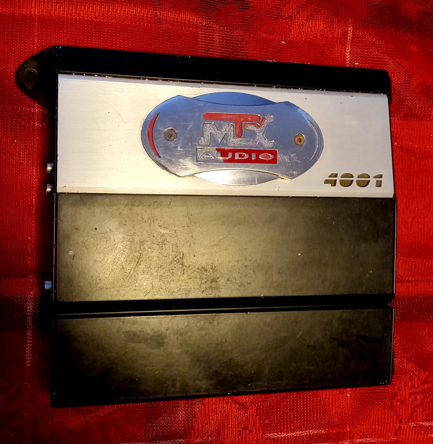 MTX Audio 4001 Amplifier