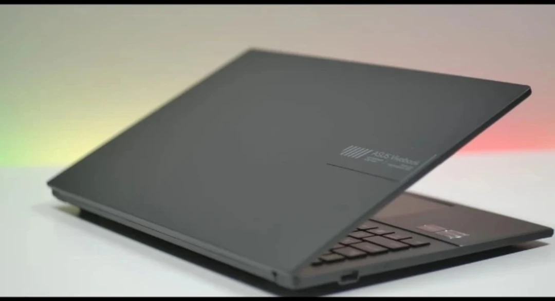 ASUS Vivobook Go 15 - photo 2