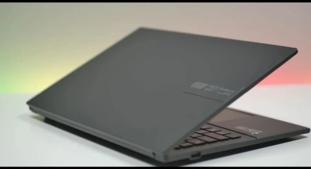 ASUS Vivobook Go 15 image indicator(2)