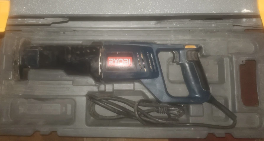 RYOBI Sawzall