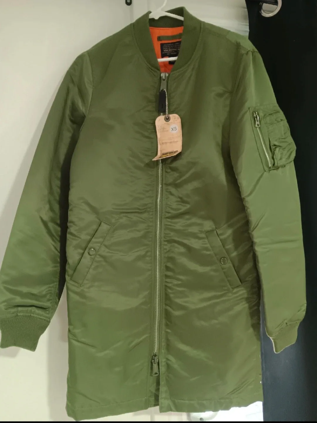 Bnwt Alpha Industries MA-1 Jacket Long Size XS