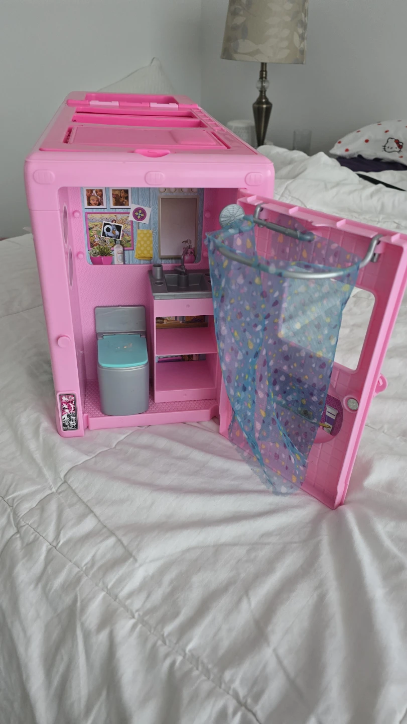 Barbie DreamCamper Vehicle Playset - photo 3