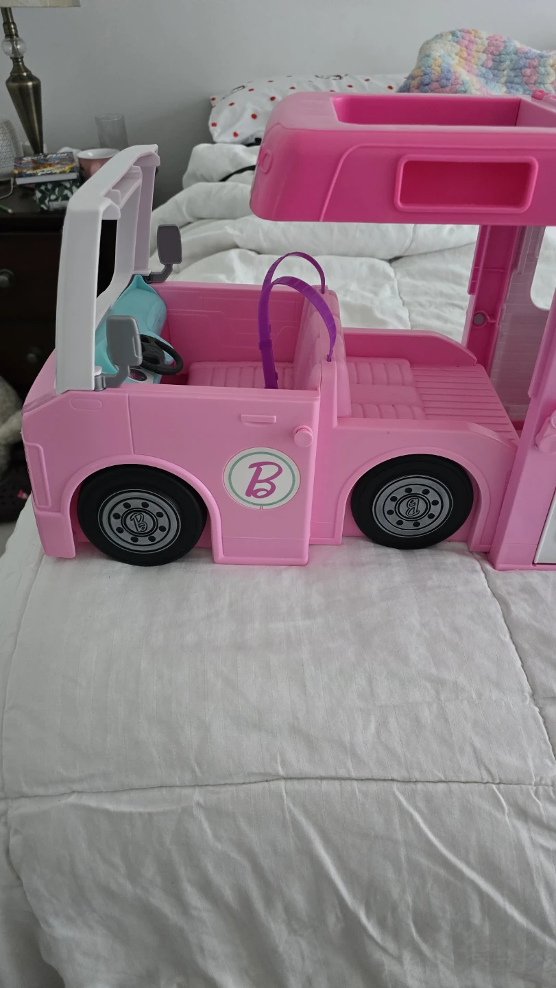 Barbie DreamCamper Vehicle Playset - photo 4