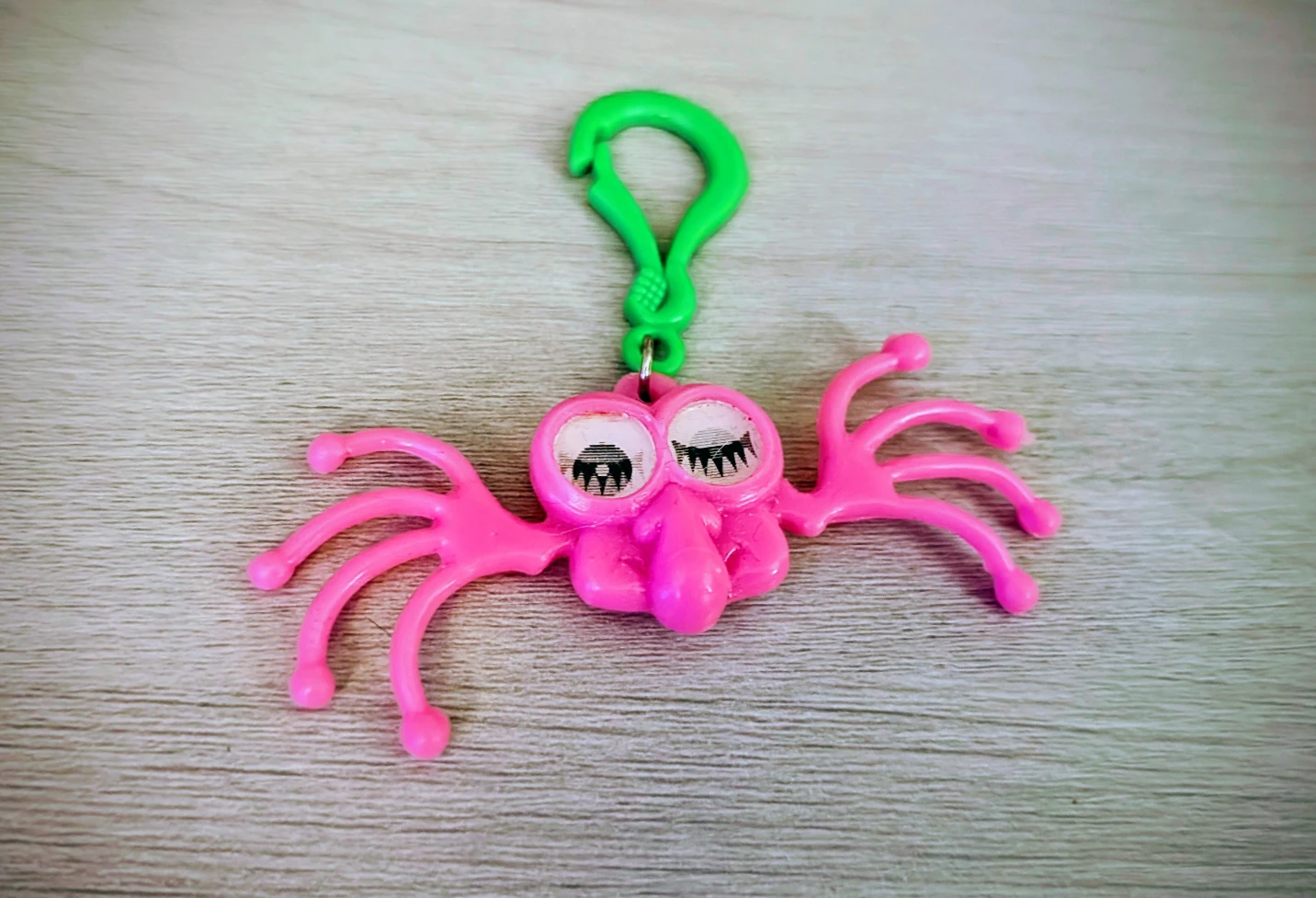 Brand New Pink Spider Clip-on Charm Keychain