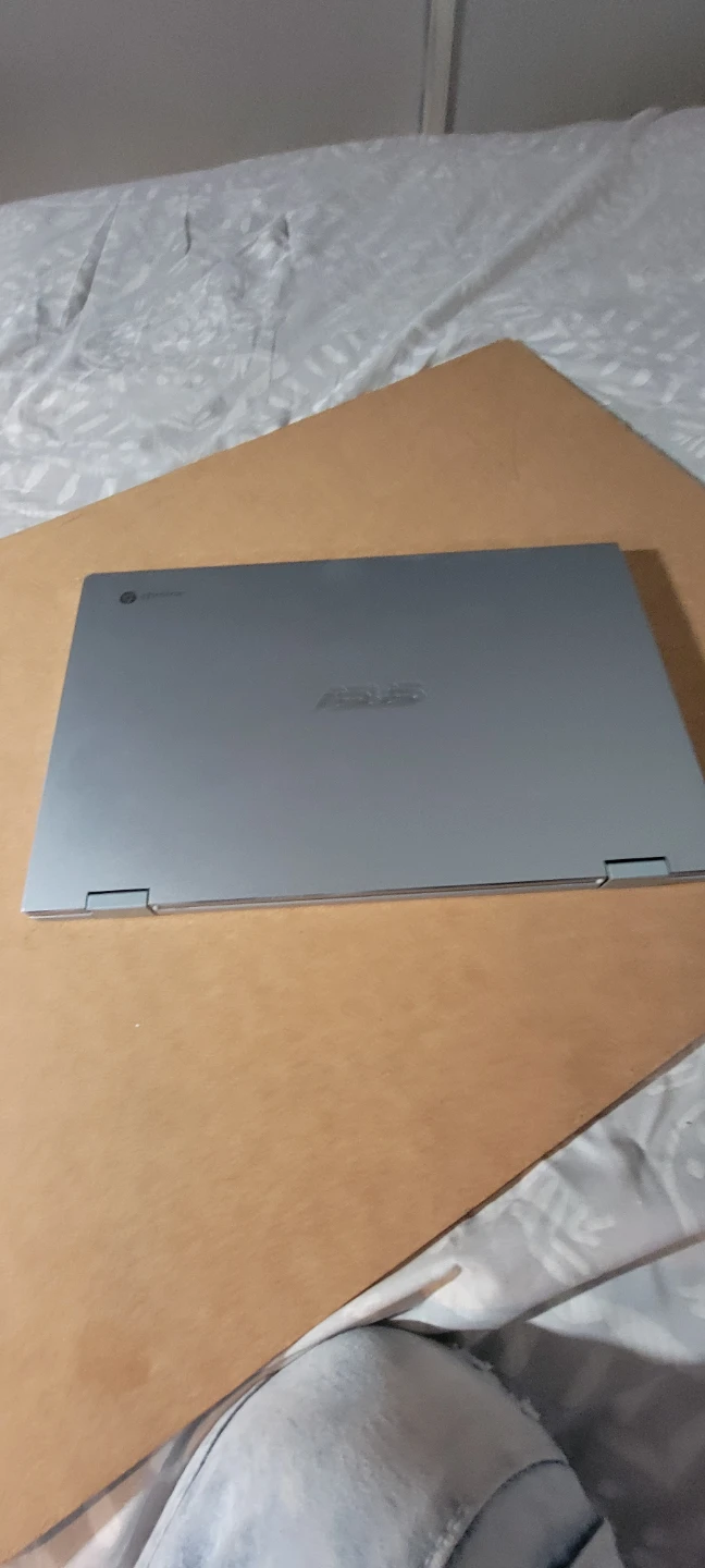 ASUS Chromebook Flip - photo 5