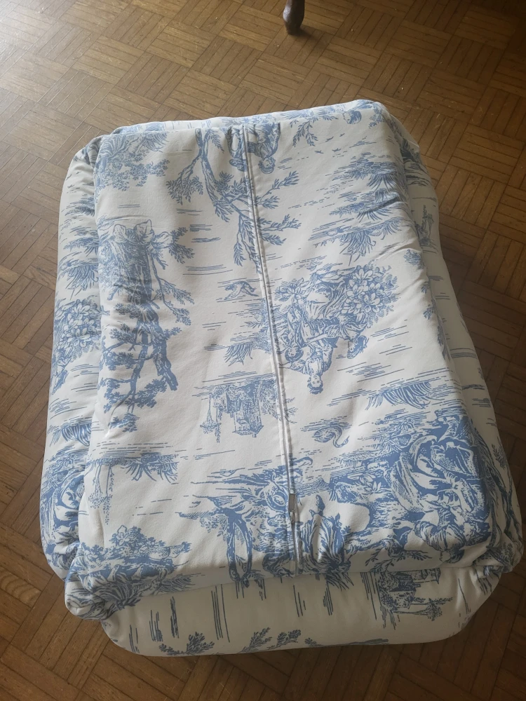 Large Pet Bed - photo 4