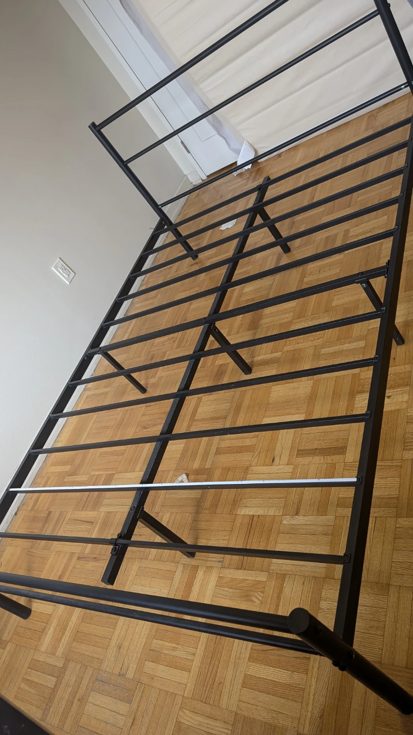 Bed frame (Full) - photo 2