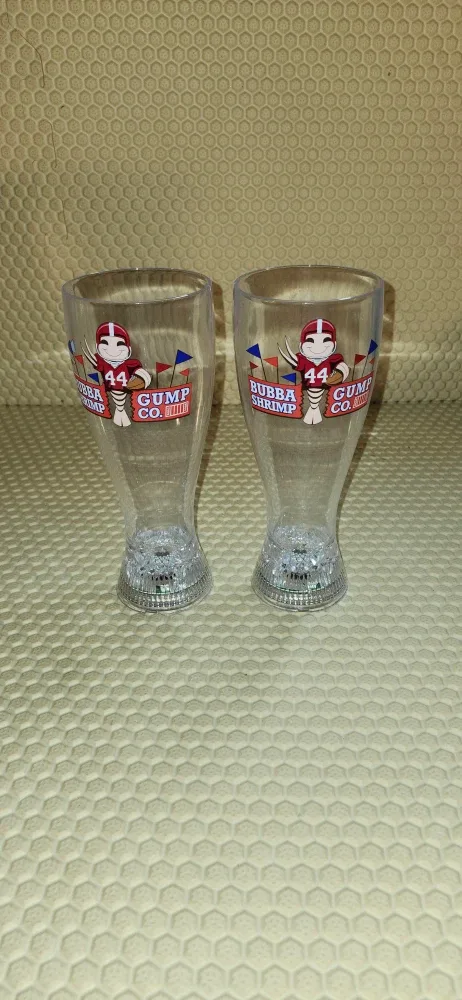 Bubba Gump Shrimp Co. Light-Up Plastic Cup Set
