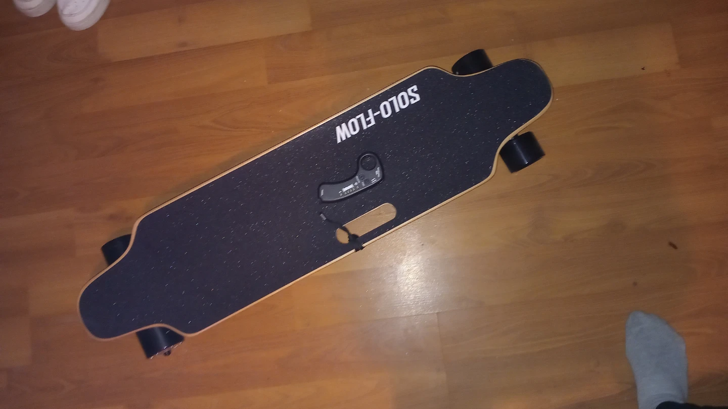 SOLO-FLOW Electric Skateboard - photo 2
