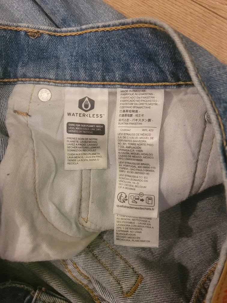 Levi's 512 Slim Taper Jeans - W32 L32 image indicator(6)
