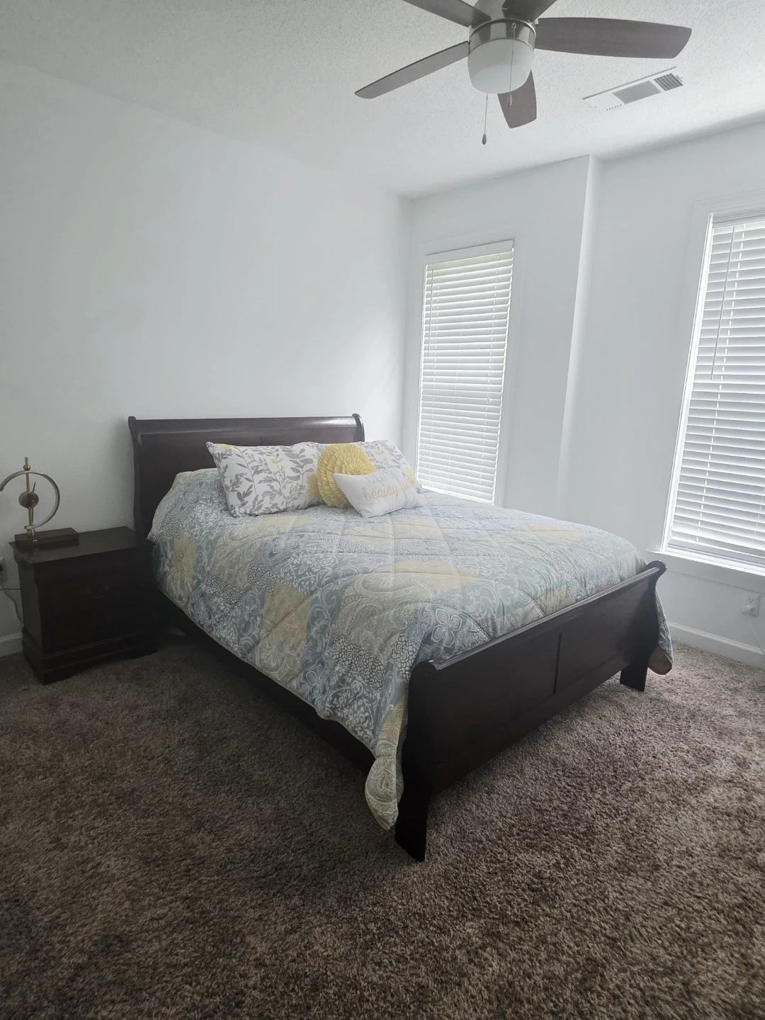 Queen Size Bed Frame with box and Night Table - photo 2