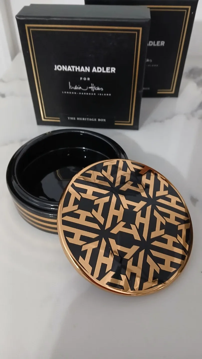 Jonathan Adler set of 2 ceramic trinket vessels image indicator(3)