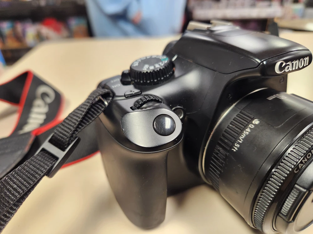 Canon EOS Rebel T5i DSLR Camera - photo 2