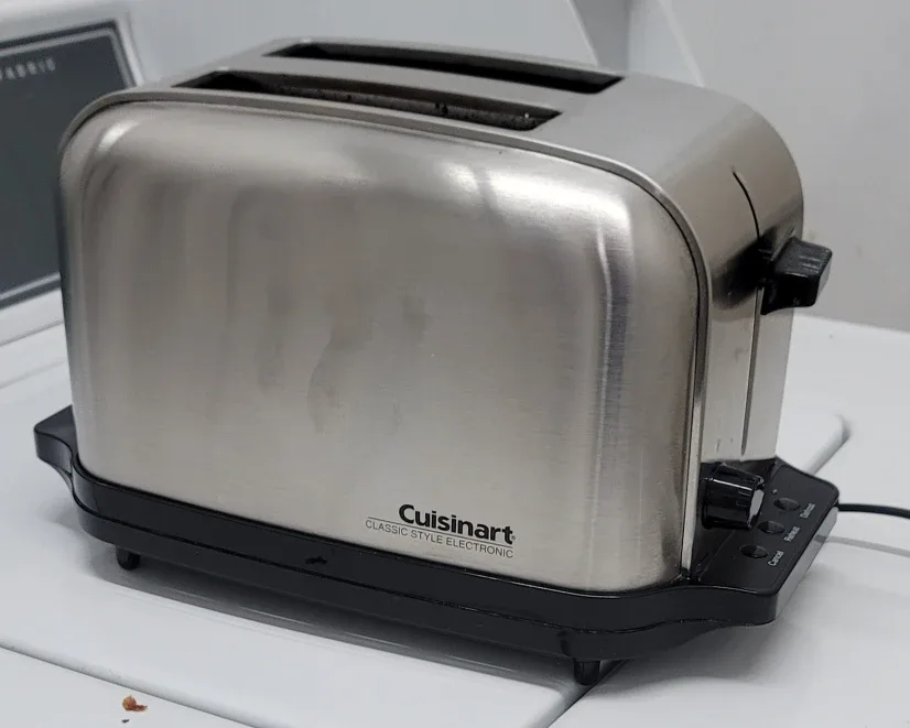 Cuisinart Classic Style Electronic Toaster image indicator(2)