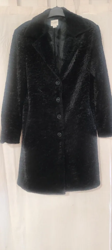 #Cleanout Bellesa petite Black faux fur Coat
