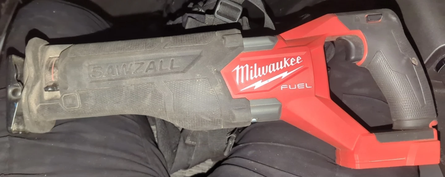 Milwaukee Sawzall Fuel M18 Gen 2 - photo 2