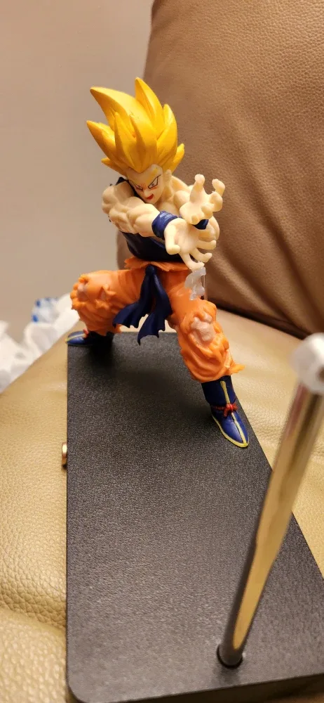 Dragon Ball Z Goku Figure