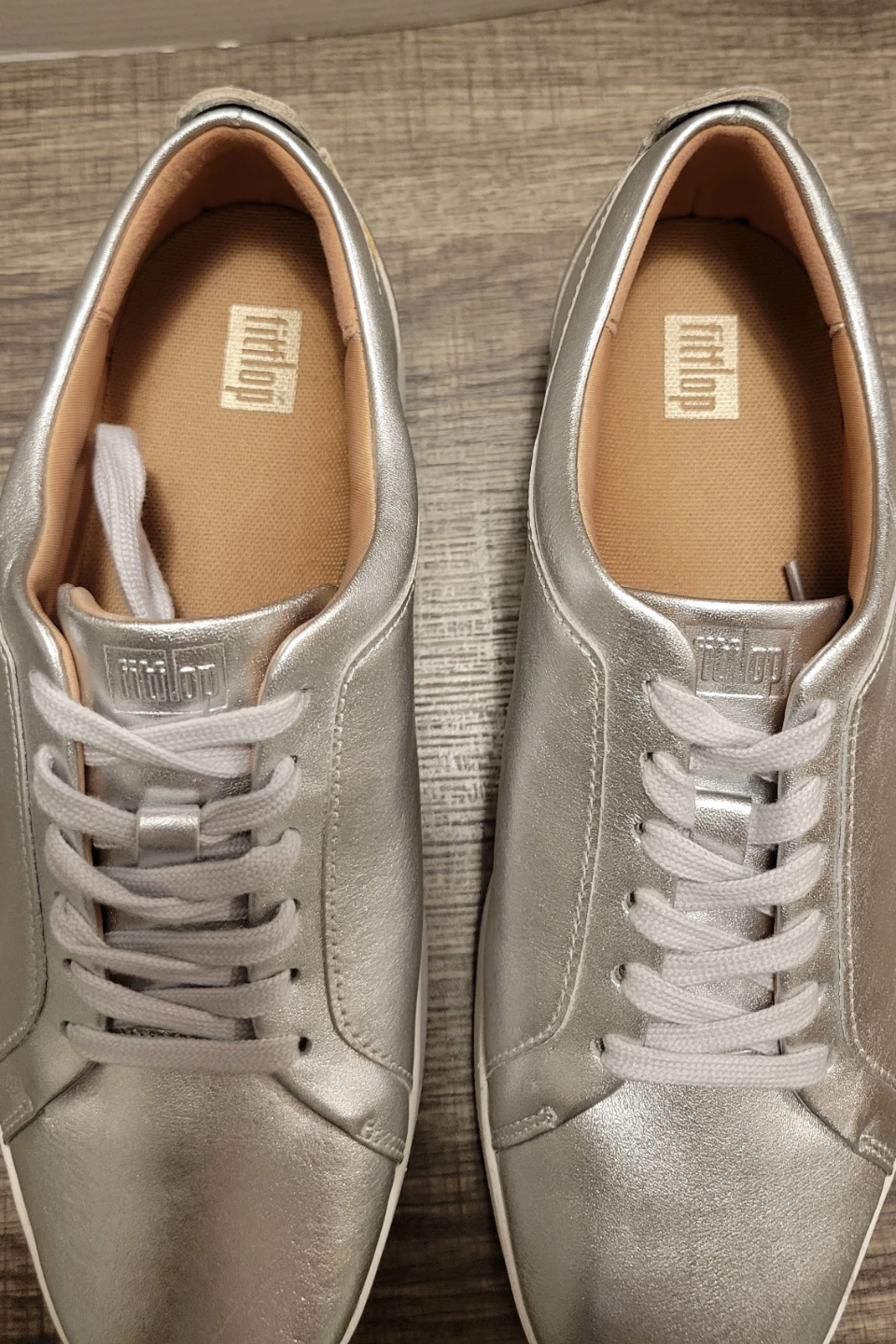 Fitflop Metallic Silver Sneakers US 7.5 - photo 2