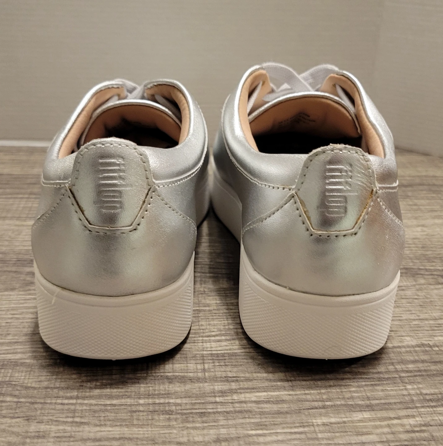 Fitflop Metallic Silver Sneakers US 7.5 - photo 5