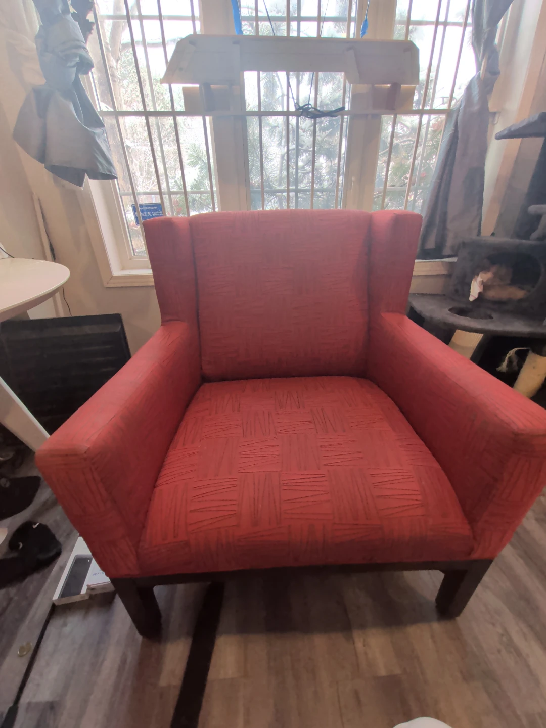 Red Patterned Armchair - photo 4