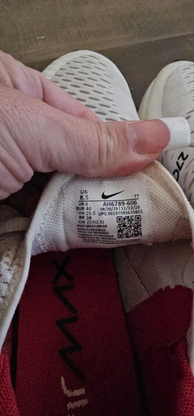 Nike ladies 27C size 8.5 - photo 4