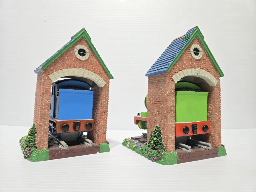 Thomas & Friends Thomas and Percy Bookends - photo 2