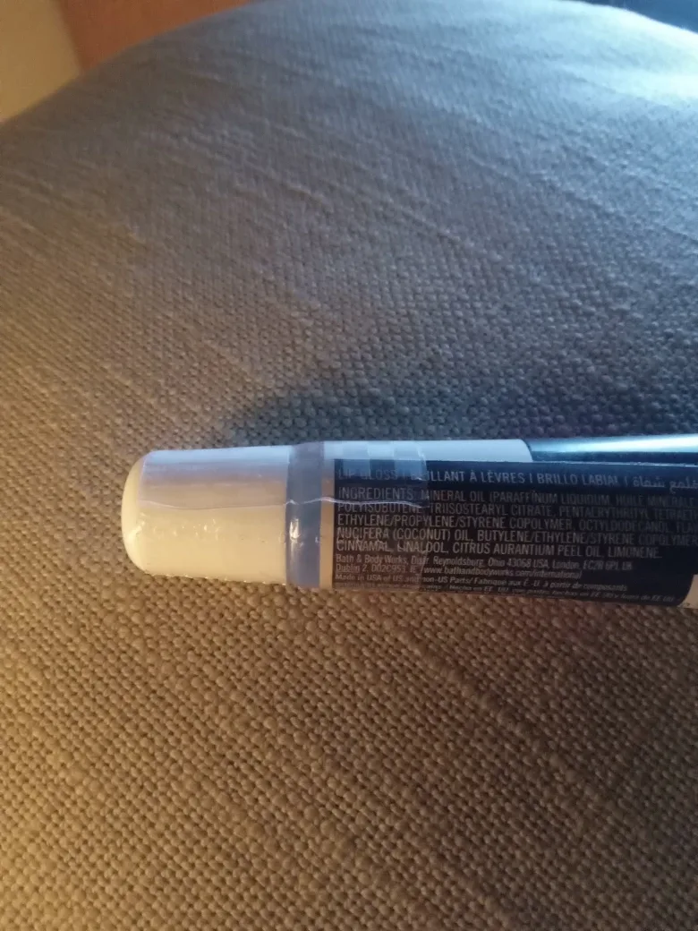 Bath and body works lip gloss image indicator(2)