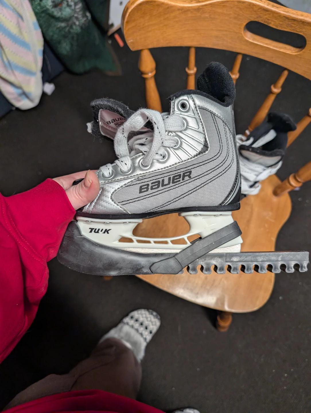 Bauer Youth Size Y9 Ice Skates - photo 2