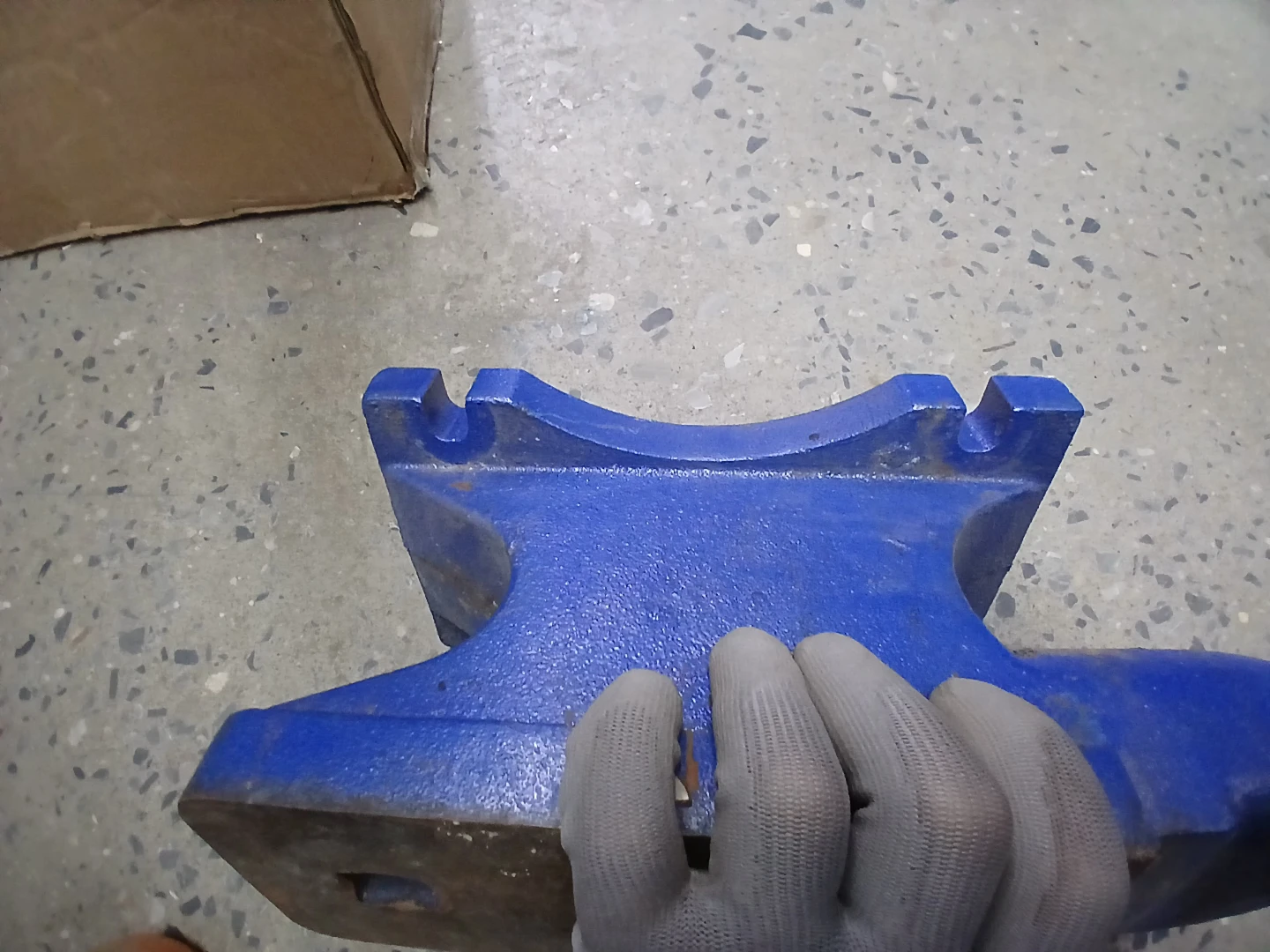 Central Cast Forge Anvil - Blue - photo 3