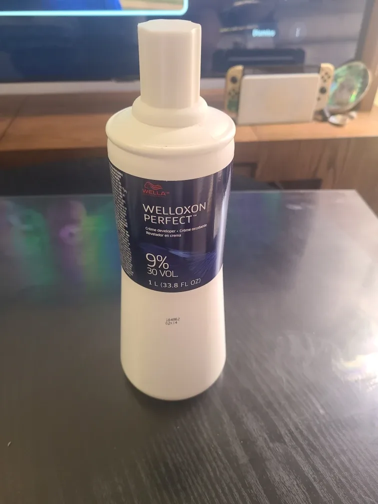 #Cleanout Wella Welloxon Perfect 9% 30 Vol. 1L