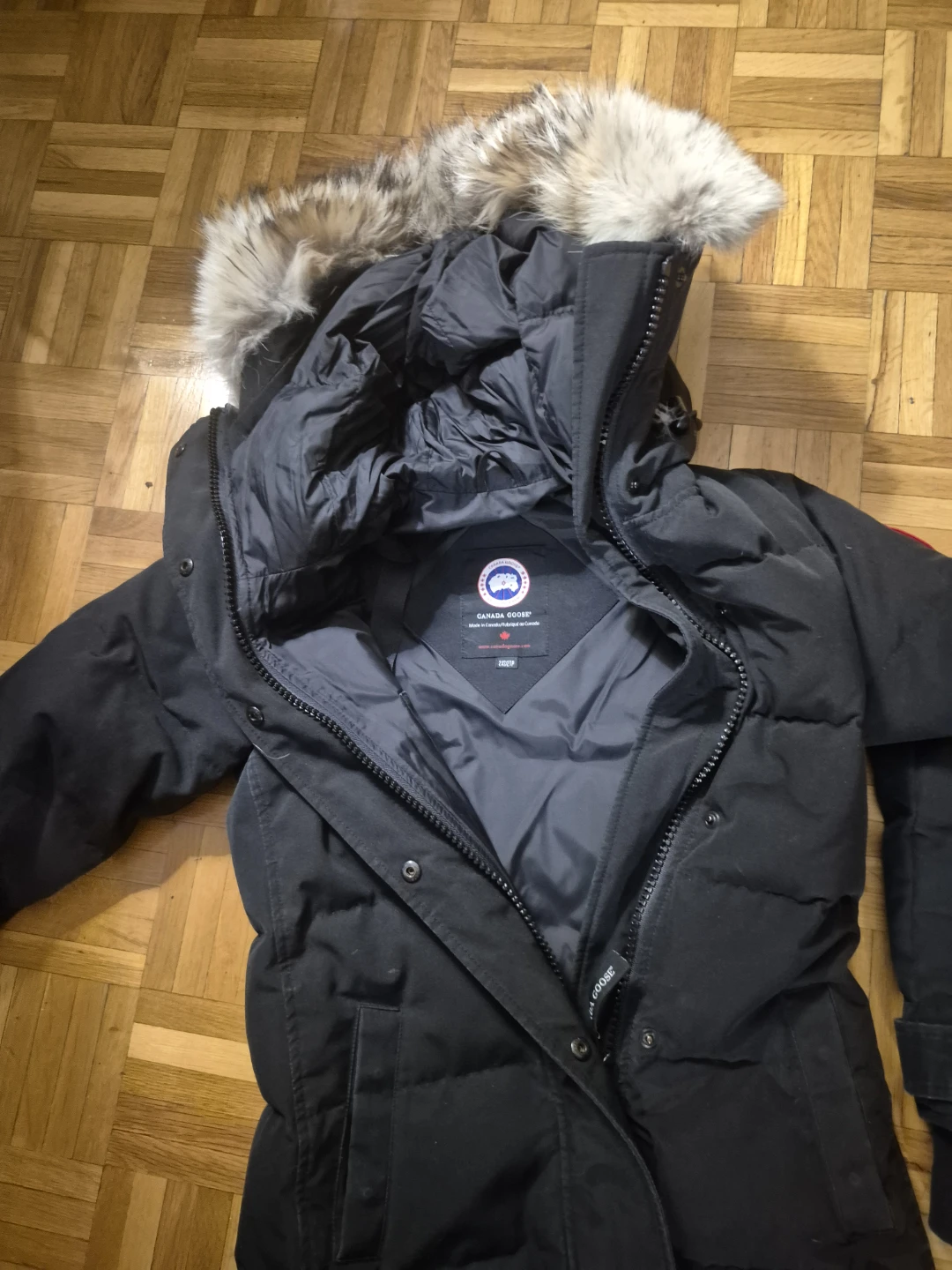 Canada Goose Down Parka - Black - Size M