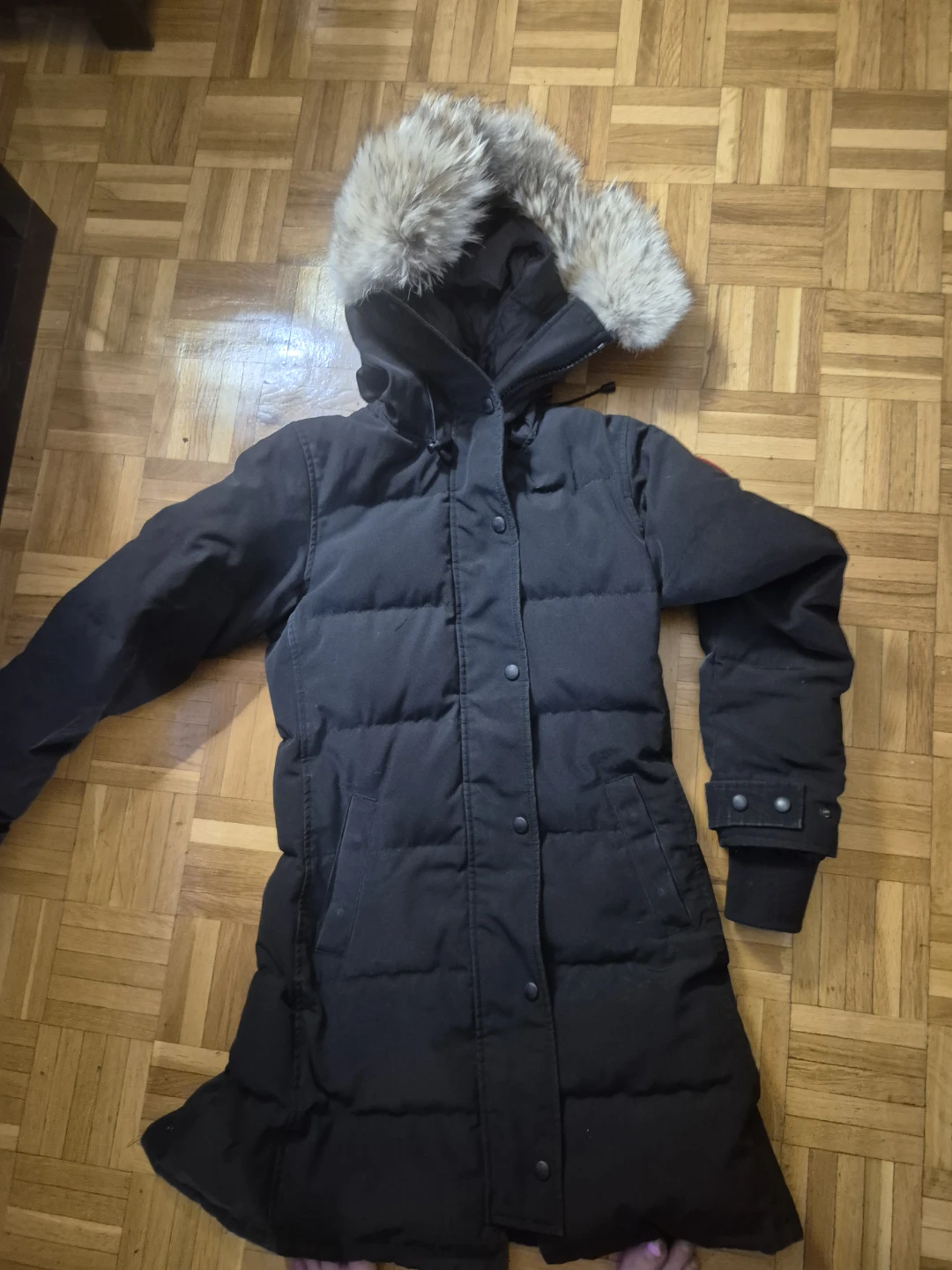 Canada Goose Down Parka - Black - Size M - photo 2