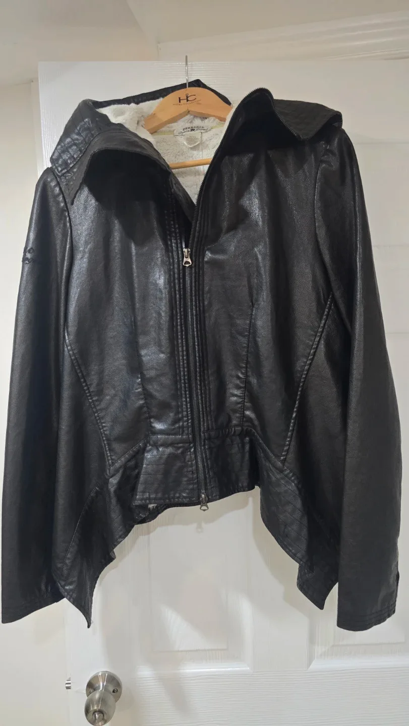 Parasuco Black Faux Leather Jacket with White Fur Lining