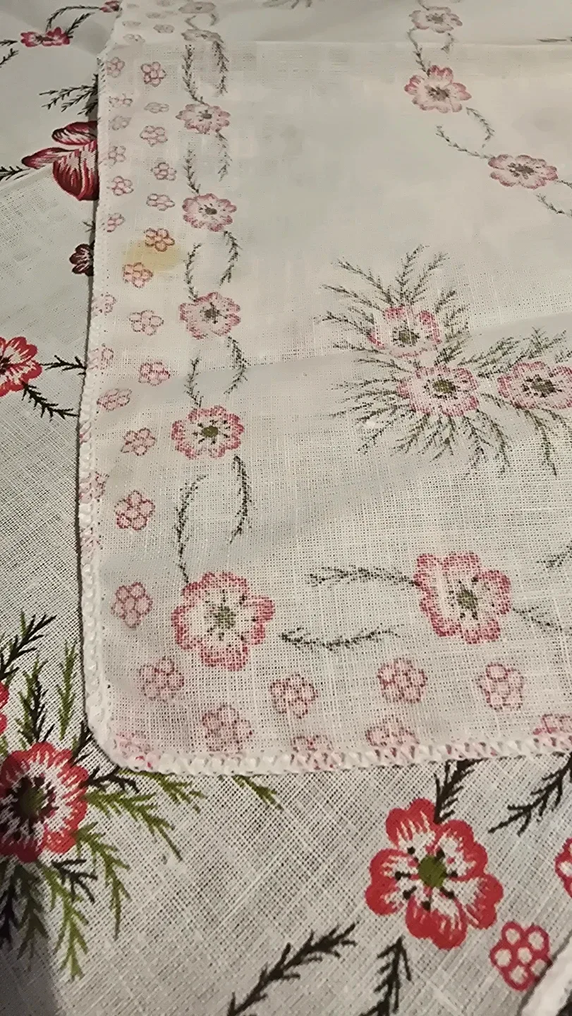 Floral Print Vintage Handkerchiefs image indicator(2)