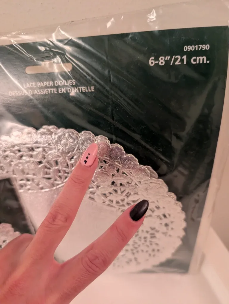 Artistic Lace Paper Doilies Set #Cleanout image indicator(3)