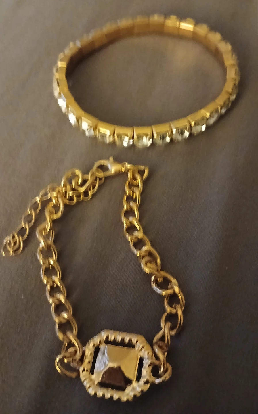 Gold Tone Jewellery Set - photo 4