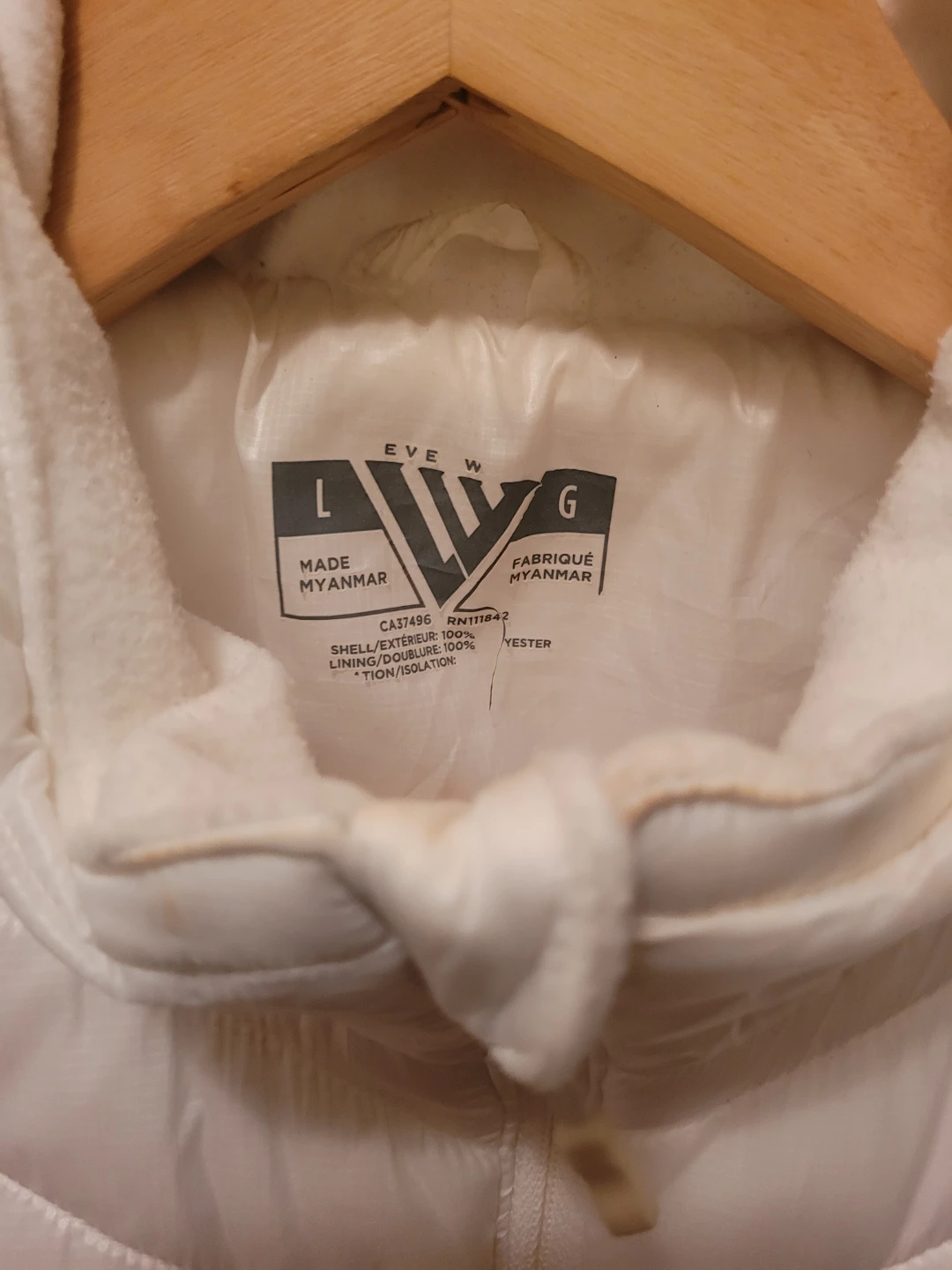 Eve White Puffer Jacket - Size L 🥕 - photo 2