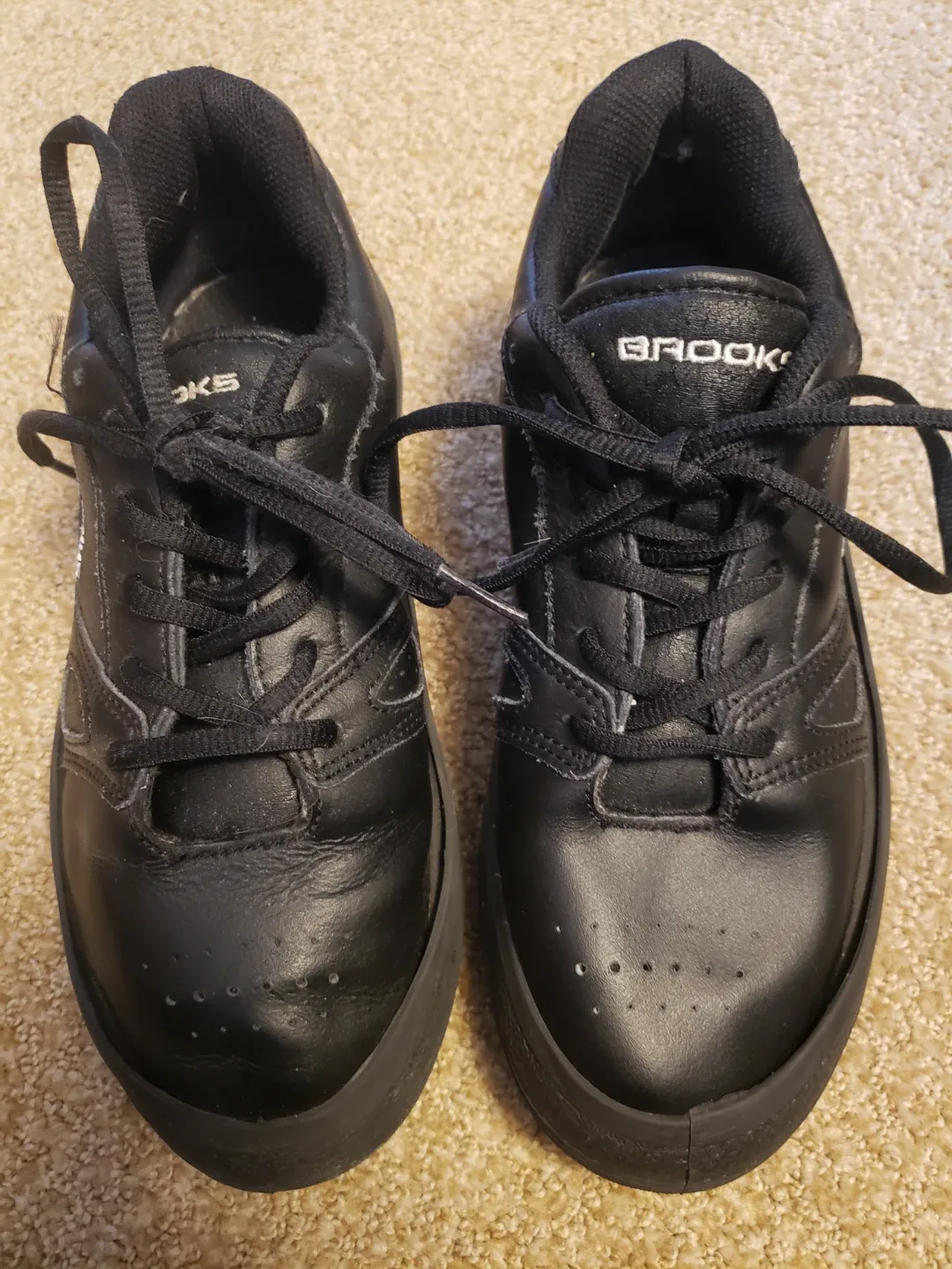 Brooks 401 series high end curling shoes image indicator(2)