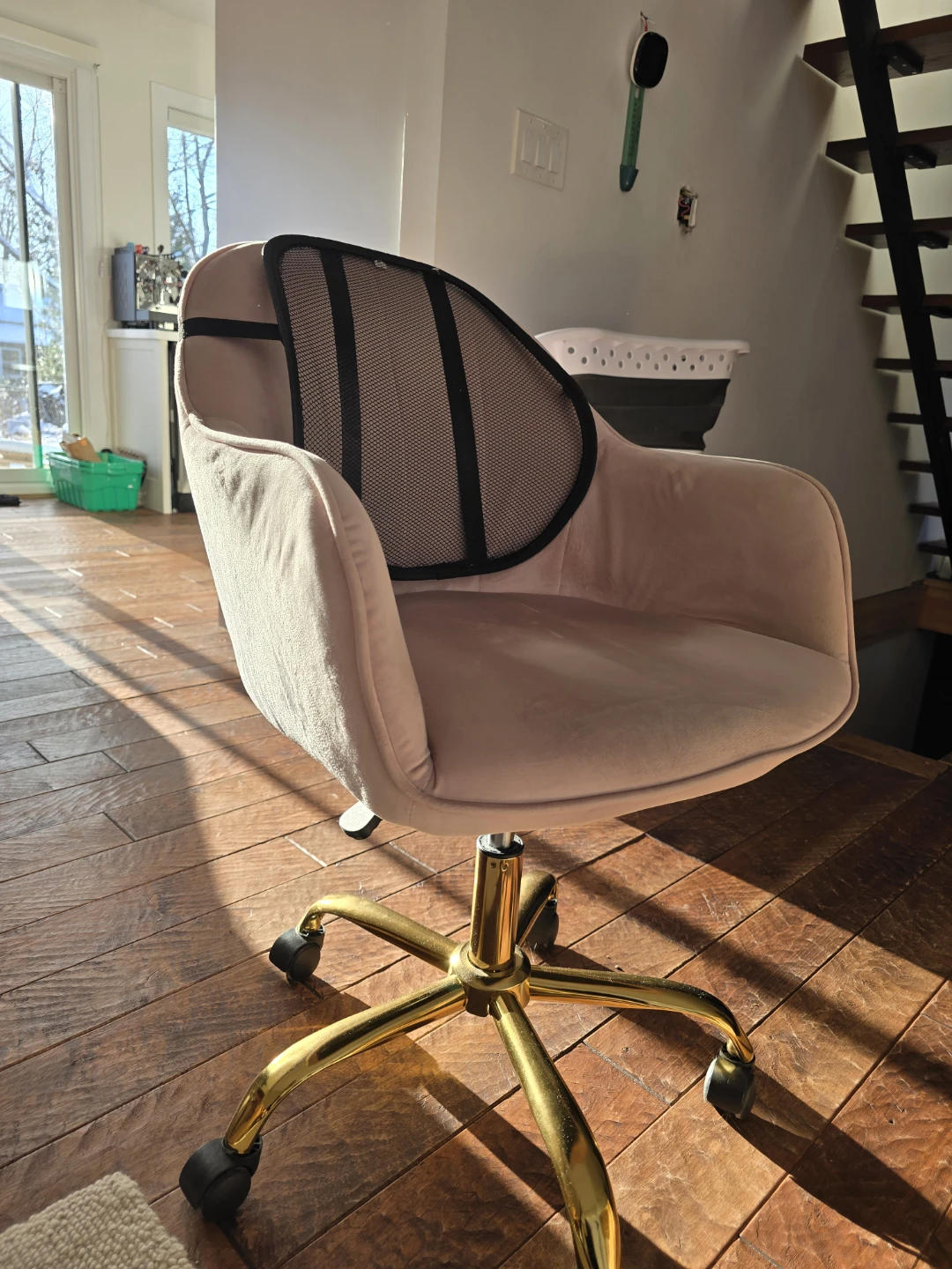 Pink Velvet Office Chair with Gold Base - photo 2