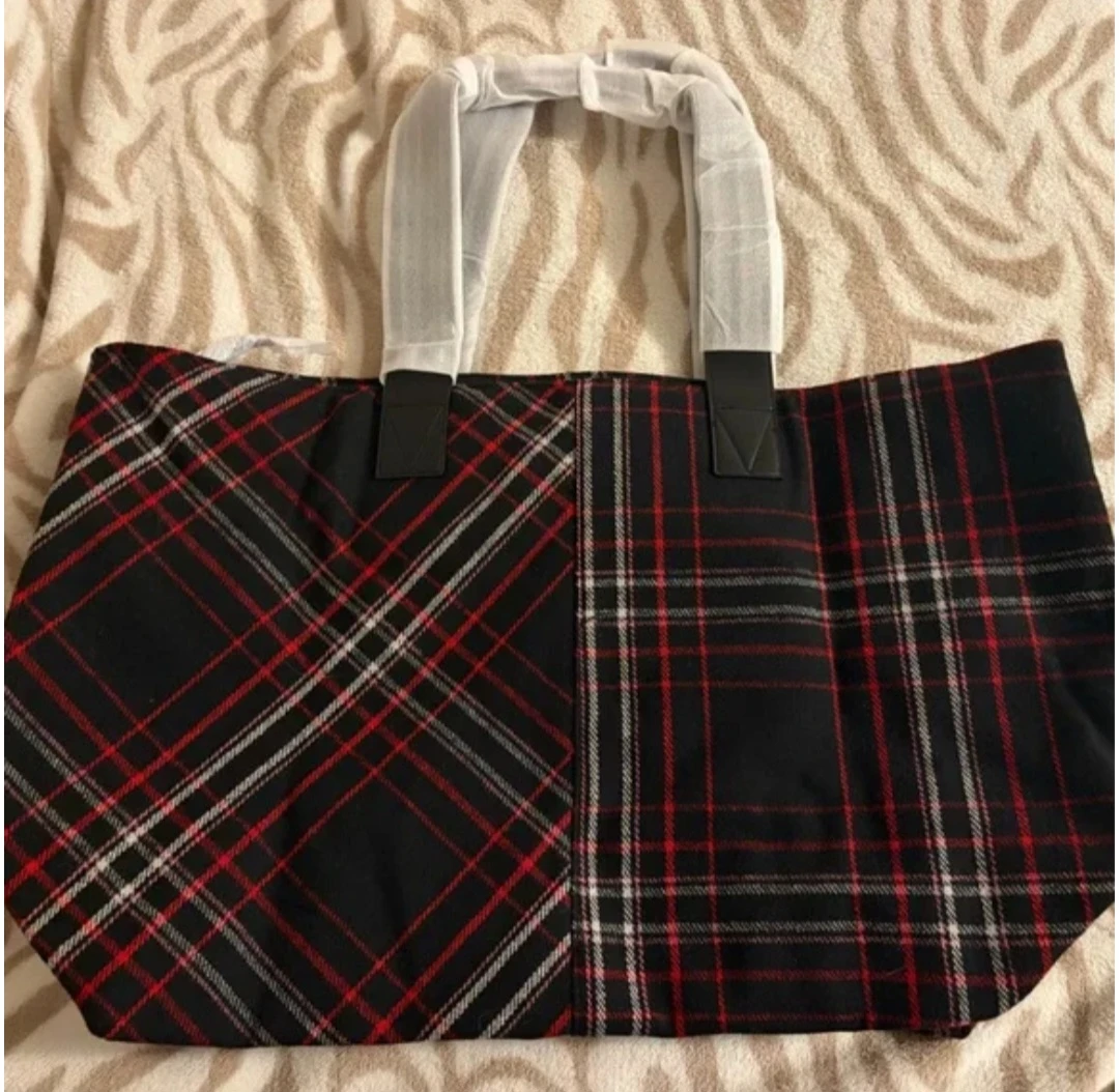 BNWT Victoria's Secret Plaid Tote Bag - photo 4