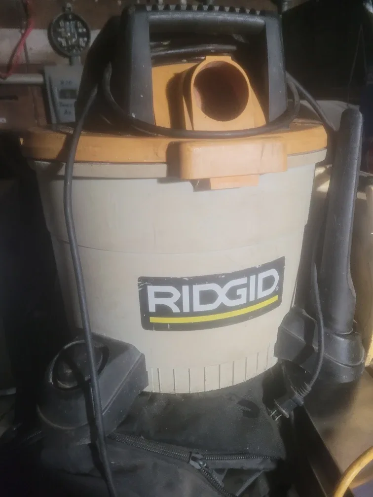 Ridgid Wet/Dry Vacuum