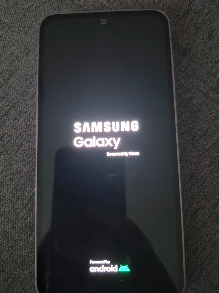 Samsung Galaxy S23 - Black