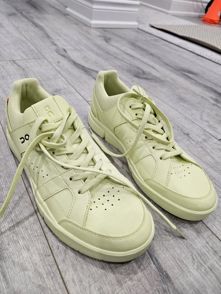 On The Roger Clubhouse Sneakers image indicator(5)