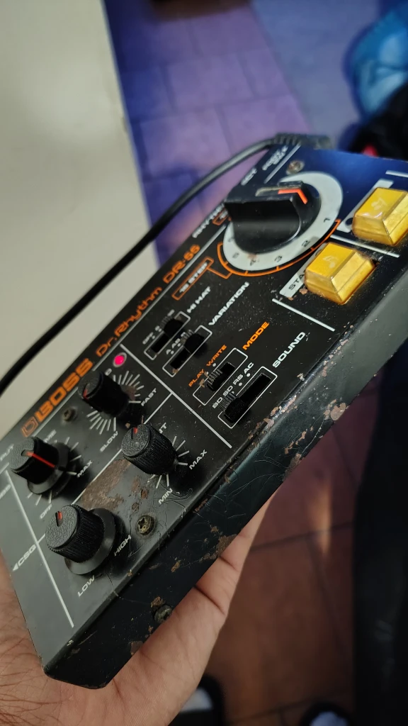 BOSS Dr. Rhythm DR-55 Drum Machine - photo 3