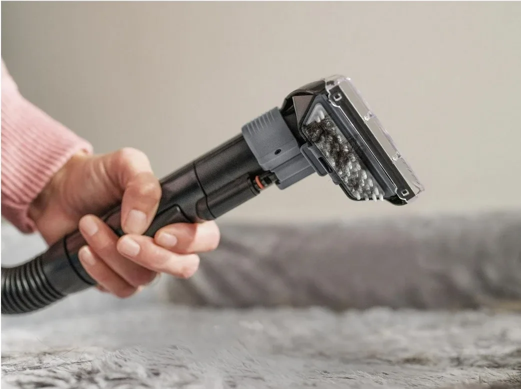 Bissell Little Green Deluxe Pet Carpet Cleaner image indicator(4)