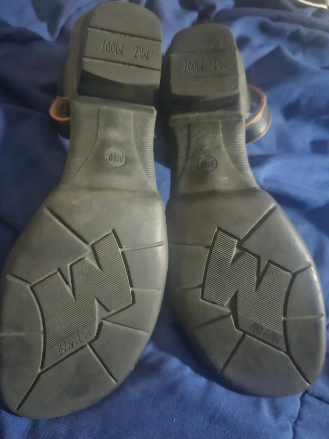 Miz Mooz Black Heels Size 9 image indicator(2)