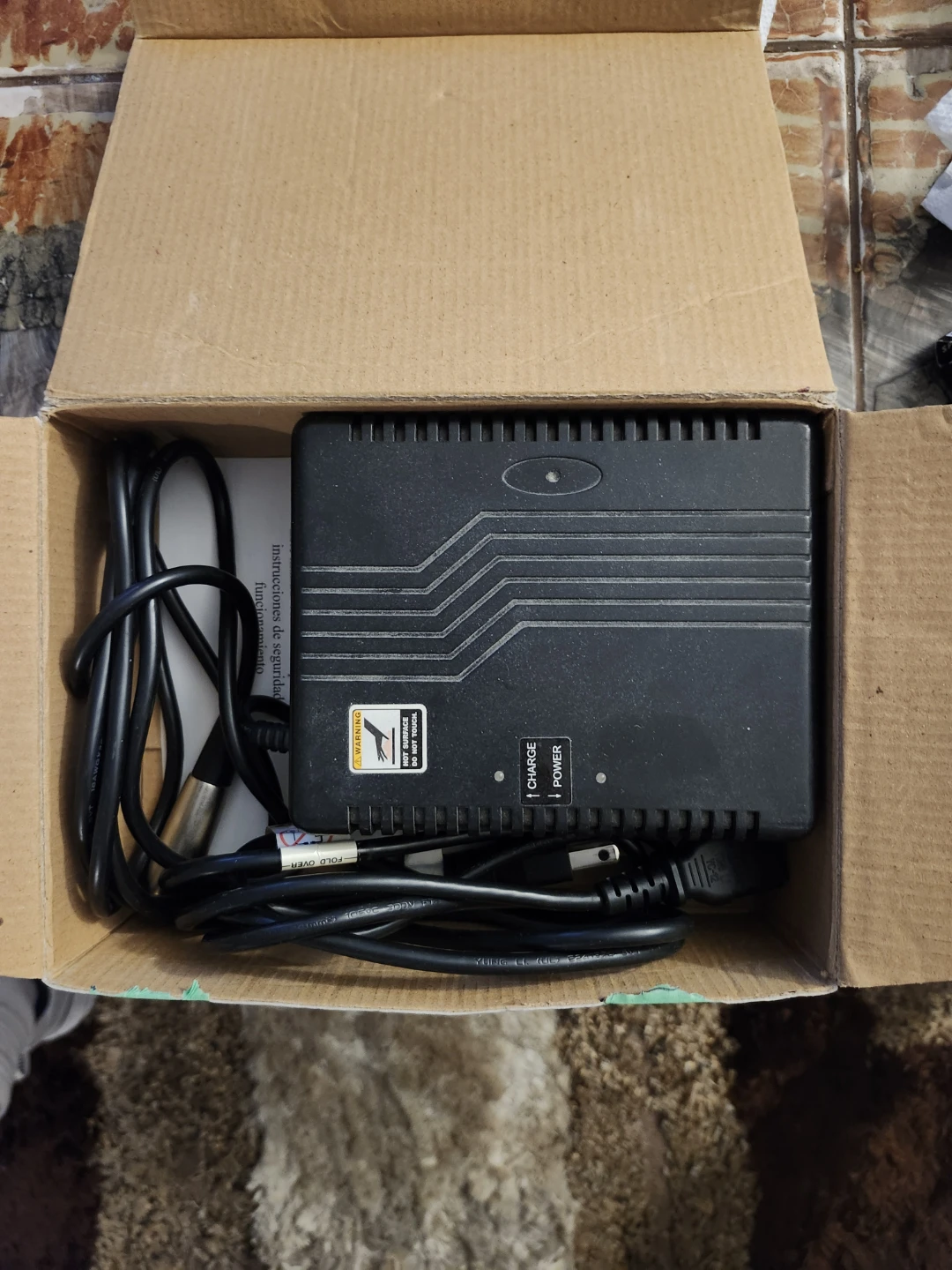 Battery Maximizer 24 Volt Mobility Battery Charger - photo 3