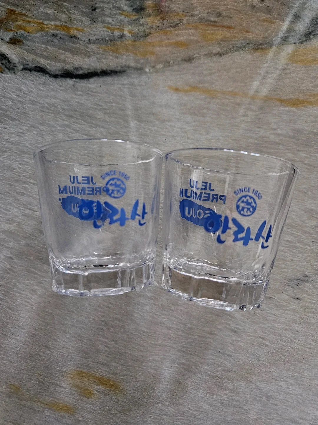 HALLASAN KOREAN SOJU SHOT GLASS #Cleanout image indicator(2)