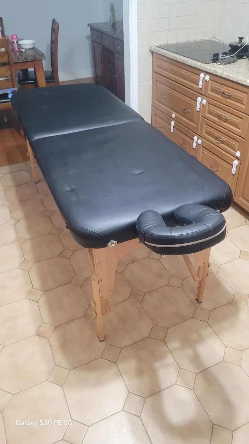 Sierra Comfort Massage Table