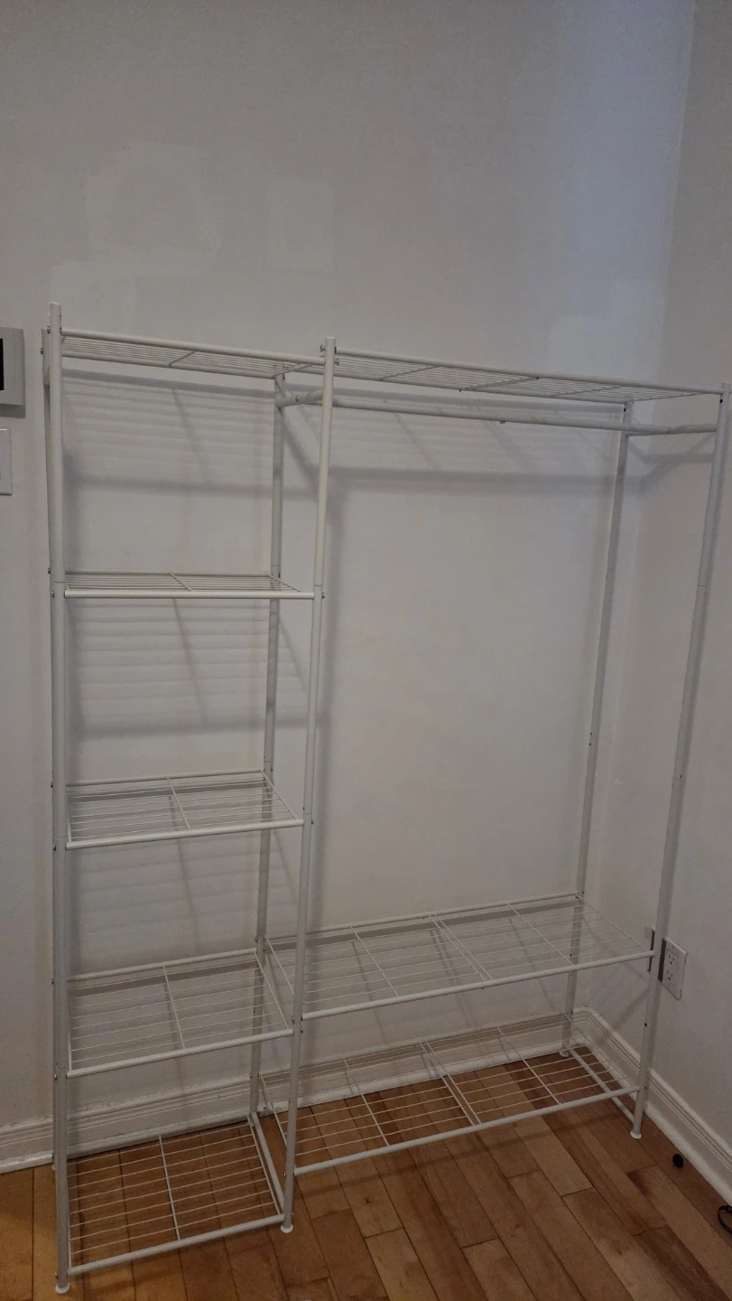 Closet Organizers / Organisateur de garde-robe